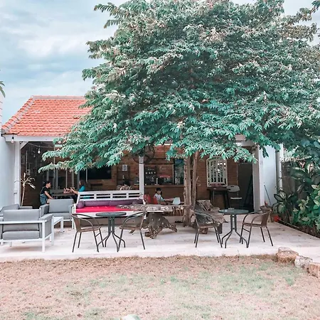 Hikari Guesthouse